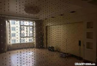 急租！龙瑞小区龙腾苑，精装大4房，可办公可自住，诚心出租！ - 大理28生活网 dali.28life.com