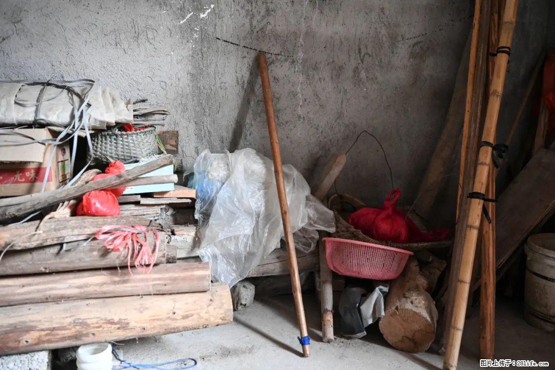 全网追的“扁担女孩”,找了一份暑假工,时薪12元 - 大理生活资讯 - 大理28生活网 dali.28life.com